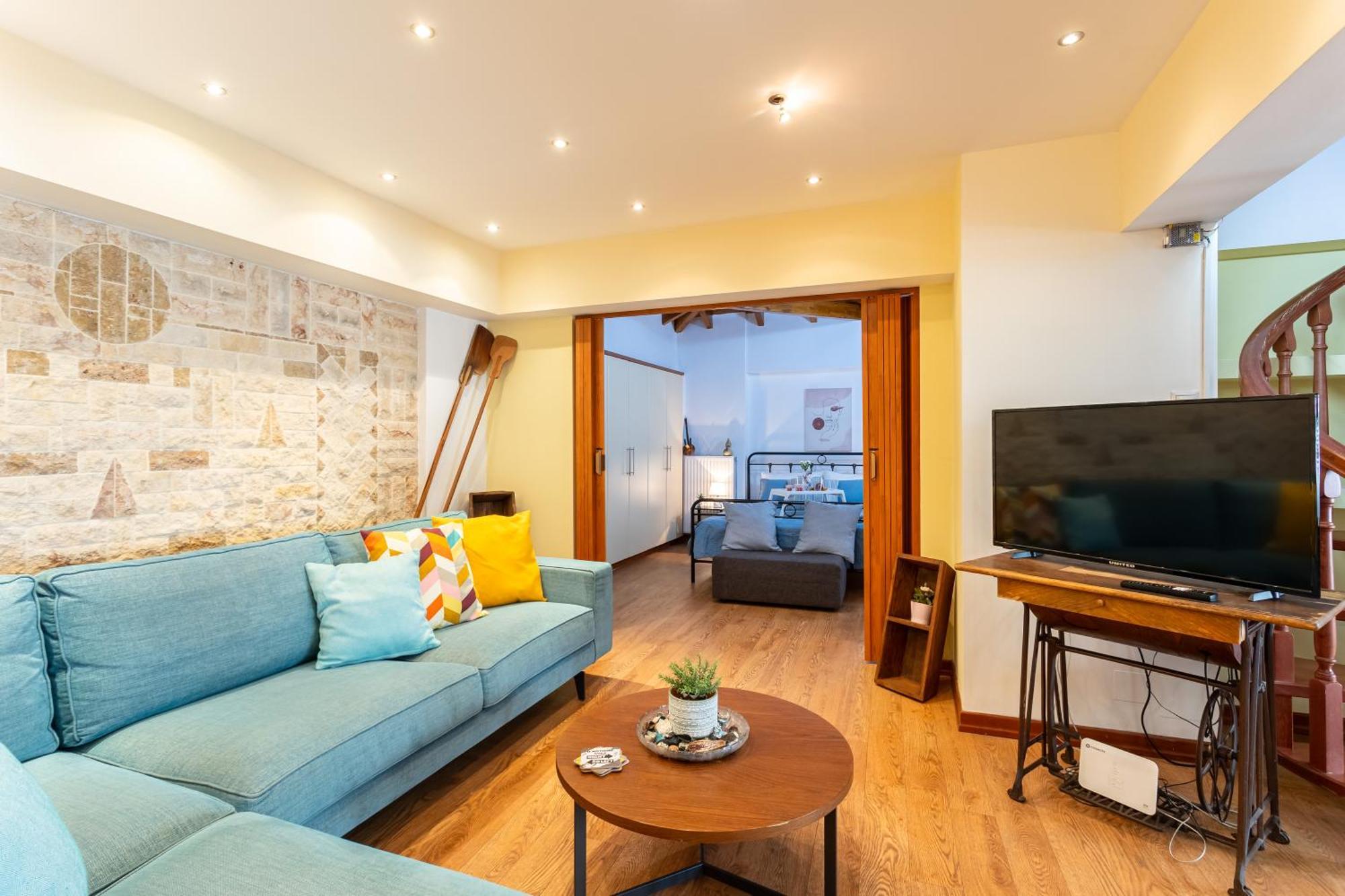 Lito'S Central Gem - Cozy Dream Getaway Kalamata Esterno foto